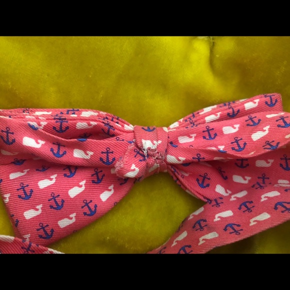 Vineyard Vines Whales and Anchors Bow tie - Picture 3 of 3